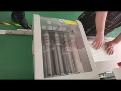 Características para separação de PCB Guia pode ser ajustado verticalmente para se adequar a diferentes placas LED