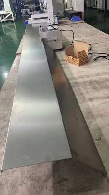 Máquina do PWB Depaneling de 1,5 M/2,2 M Platform para o multi separador do PWB da talhadeira