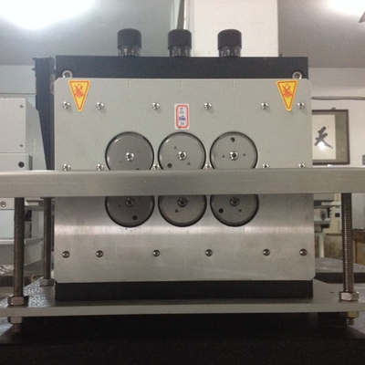 Apoio técnico profissional e resposta rápida para a máquina de separação de PCB CWVC-3S