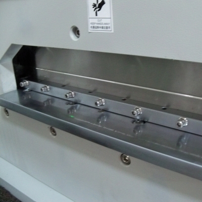 Máquina de corte de PCB V-Cut 450mm PCBA de corte, FR4, LED linght bar, alumínio placa
