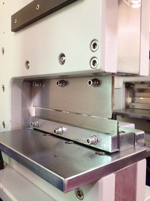 Máquina de corte em V de PCB Placa de alumínio curto 200 mm comprimento separado