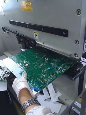 ISO9001 Máquina de corte de PCB V com capacidade de corte de contrafunção 480mm