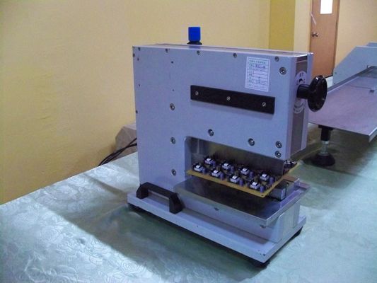 A máquina do V-corte do PWB, marcou a separação reciclada das placas de circuito sem Microstress