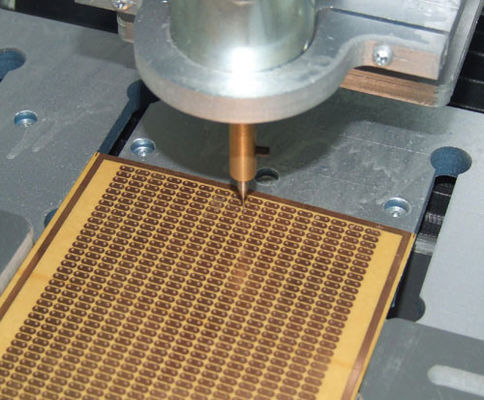 V totalmente automático que marca o separador do PWB do V-corte da máquina nos painéis do PWB