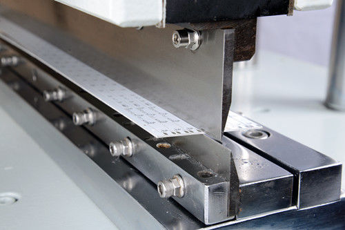 pressão Multilayer de aço de alta velocidade do trabalho da máquina 0.7Mpa do PWB 220V