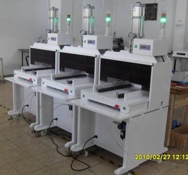 máquina de perfuração hidráulica 0.7Pa do PWB do molde de 8T FPC, máquina do perfurador do PWB