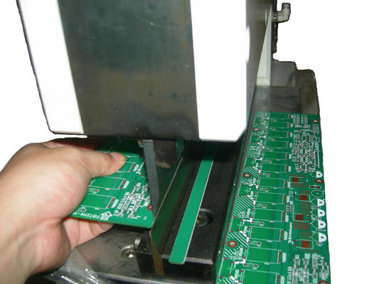 Cortando a máquina padrão restrita da placa de circuito impresso de 270mm